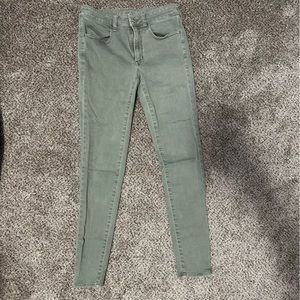 American Eagle Ne(x)t level high rise army green jeggings. Size 6.
